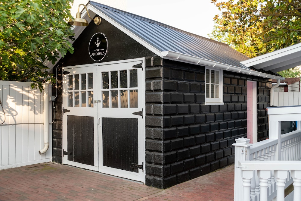 134 Prince - Luxury Boutique Hotel 10/50