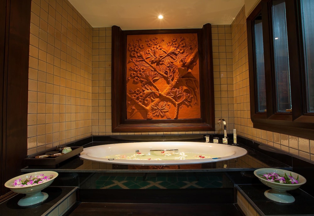 HUERN NA NA BOUTIQUE HOTEL 29/31