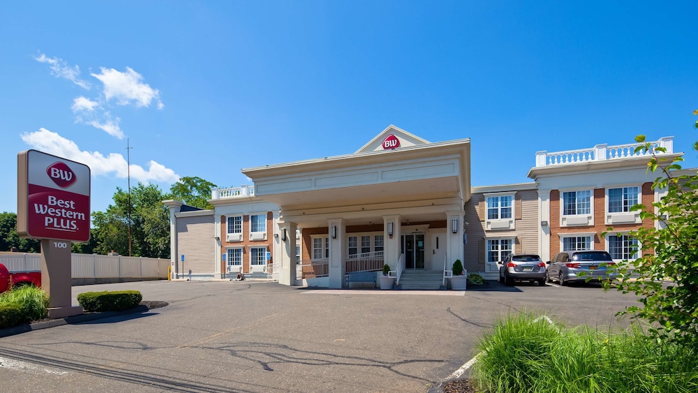 Best Western Plus Fairfield Hotel 1/30