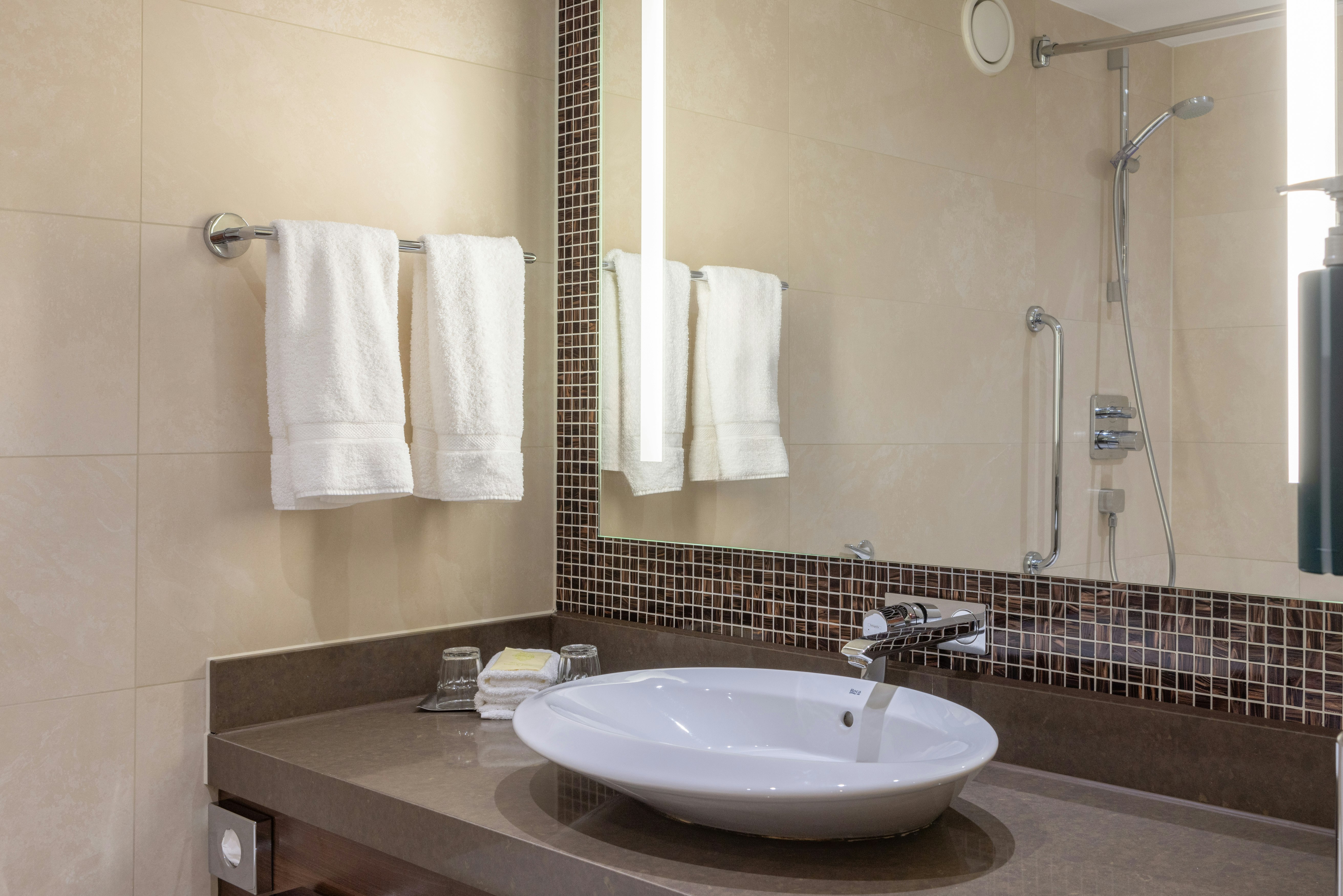 غرفة بسرير كينج، Hilton Cambridge City Centre 4/11