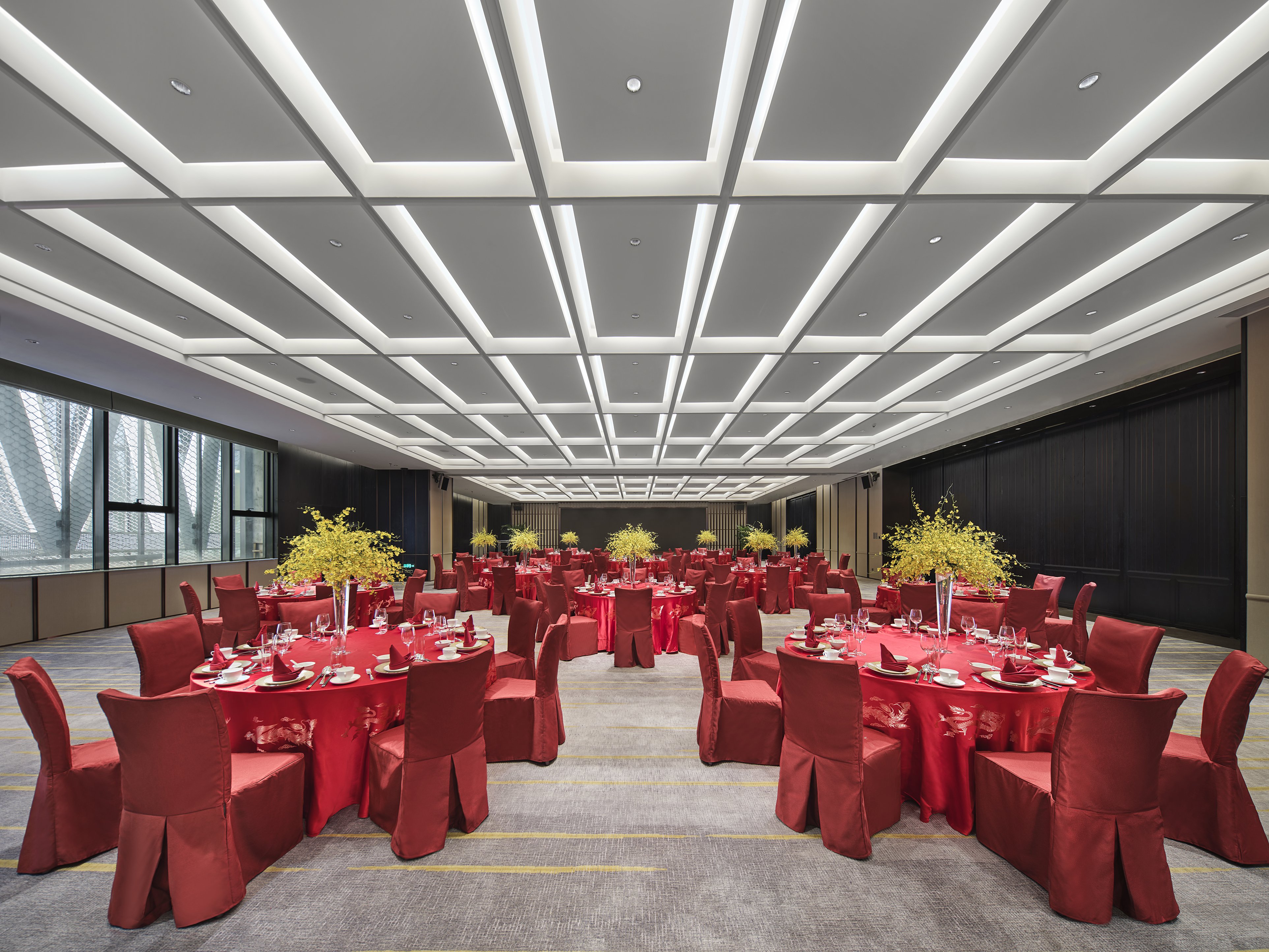 Intercontinental Dongguan 48/76