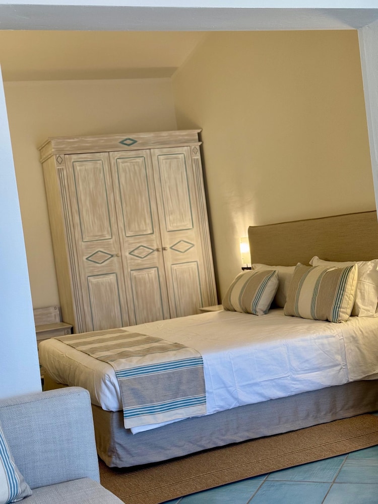 JUNIOR SUITE, FAMILY
