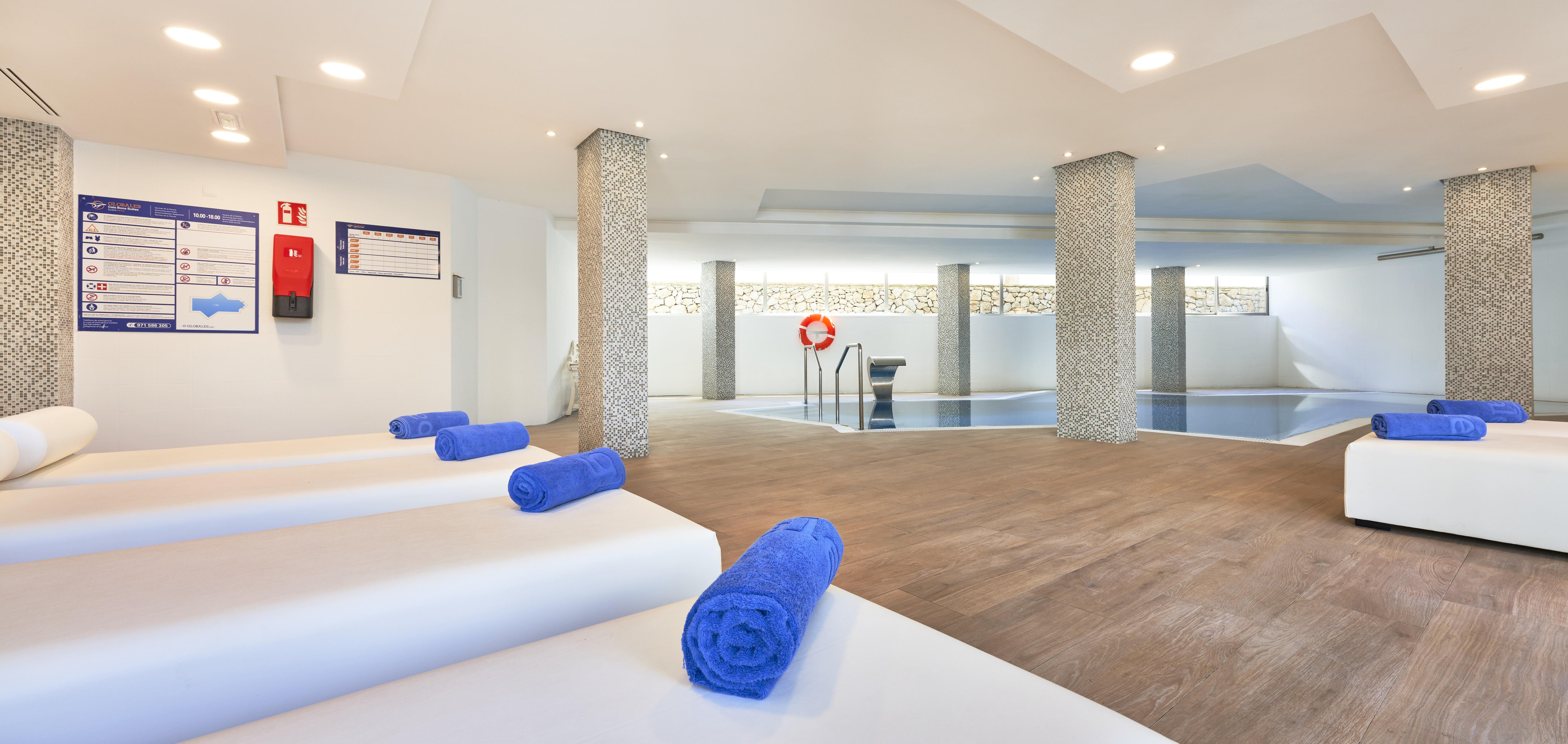 Globales Cala Bona Suites 25/56