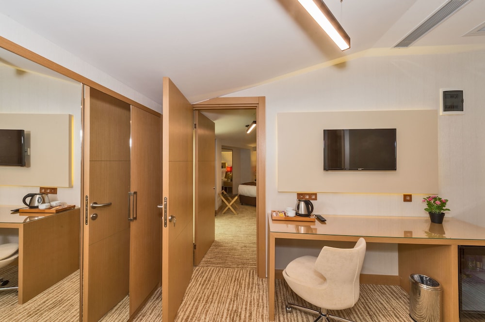 Hotel Boursier 1 & Spa 35/57