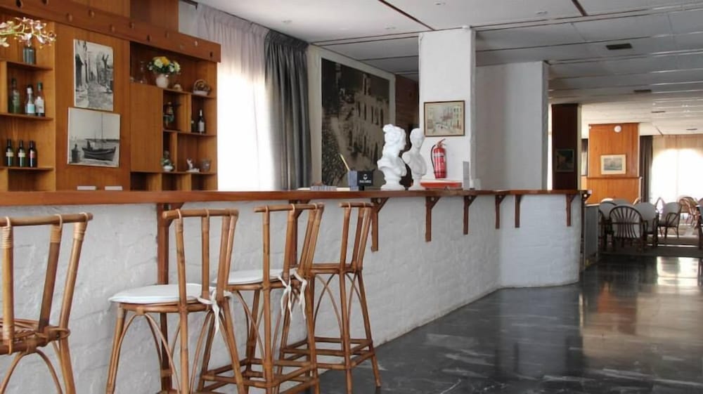Siagas Beach Hotel 36/47