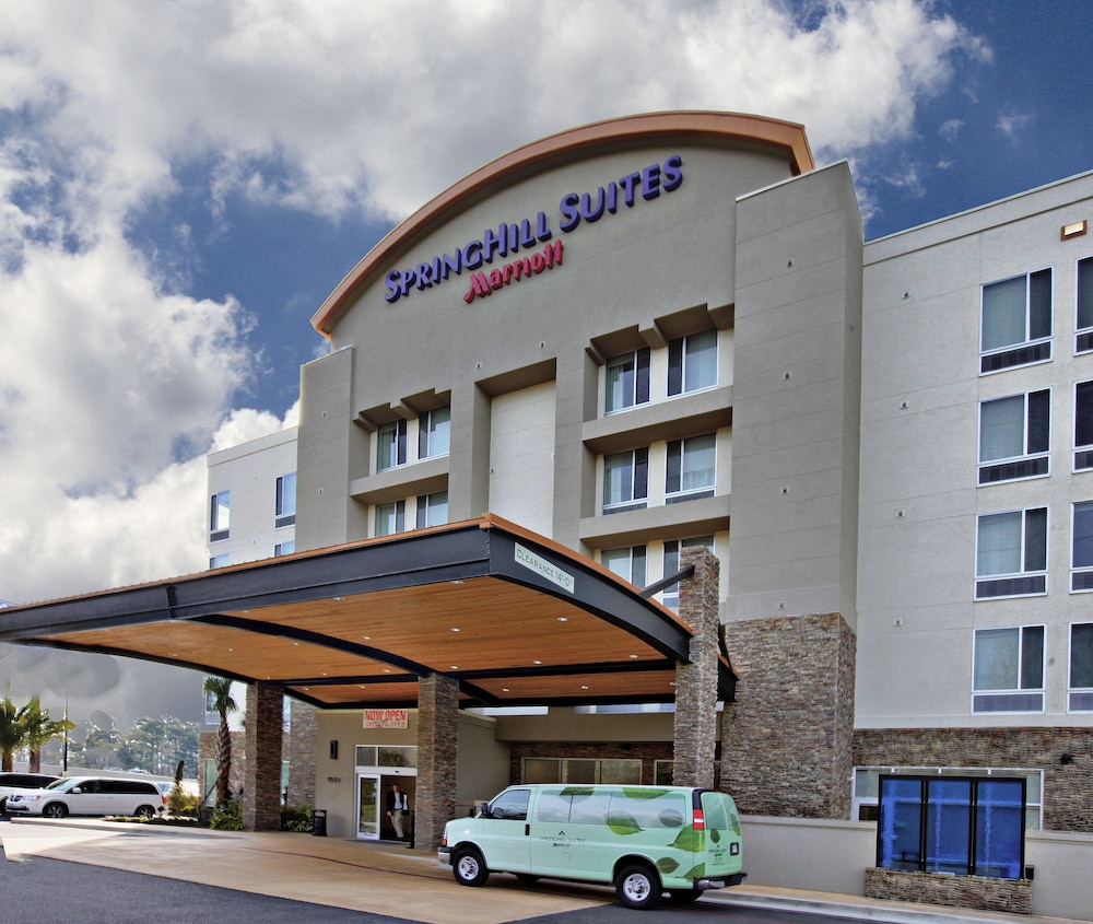 SpringHill Suites by Marriott Lake Charles 45/50