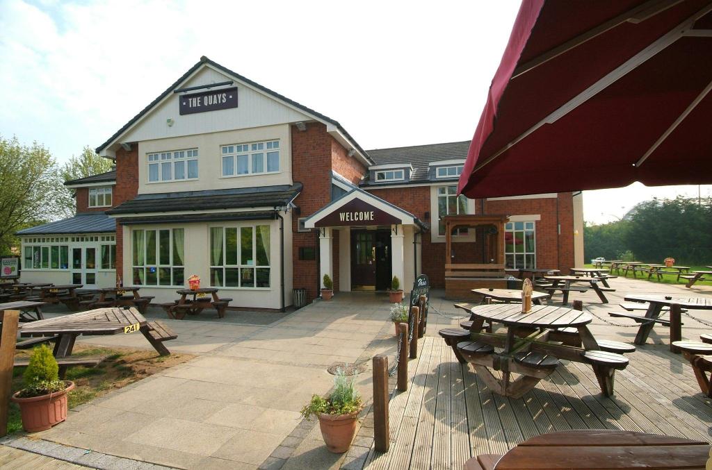 Premier Inn Basildon (Festival Park) 25/30