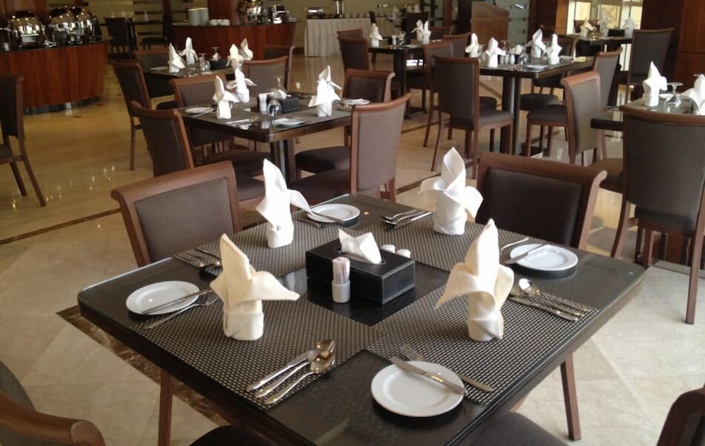 فندق التنفيذيين - العزيزية(Executives Hotel Azizia) 25/34