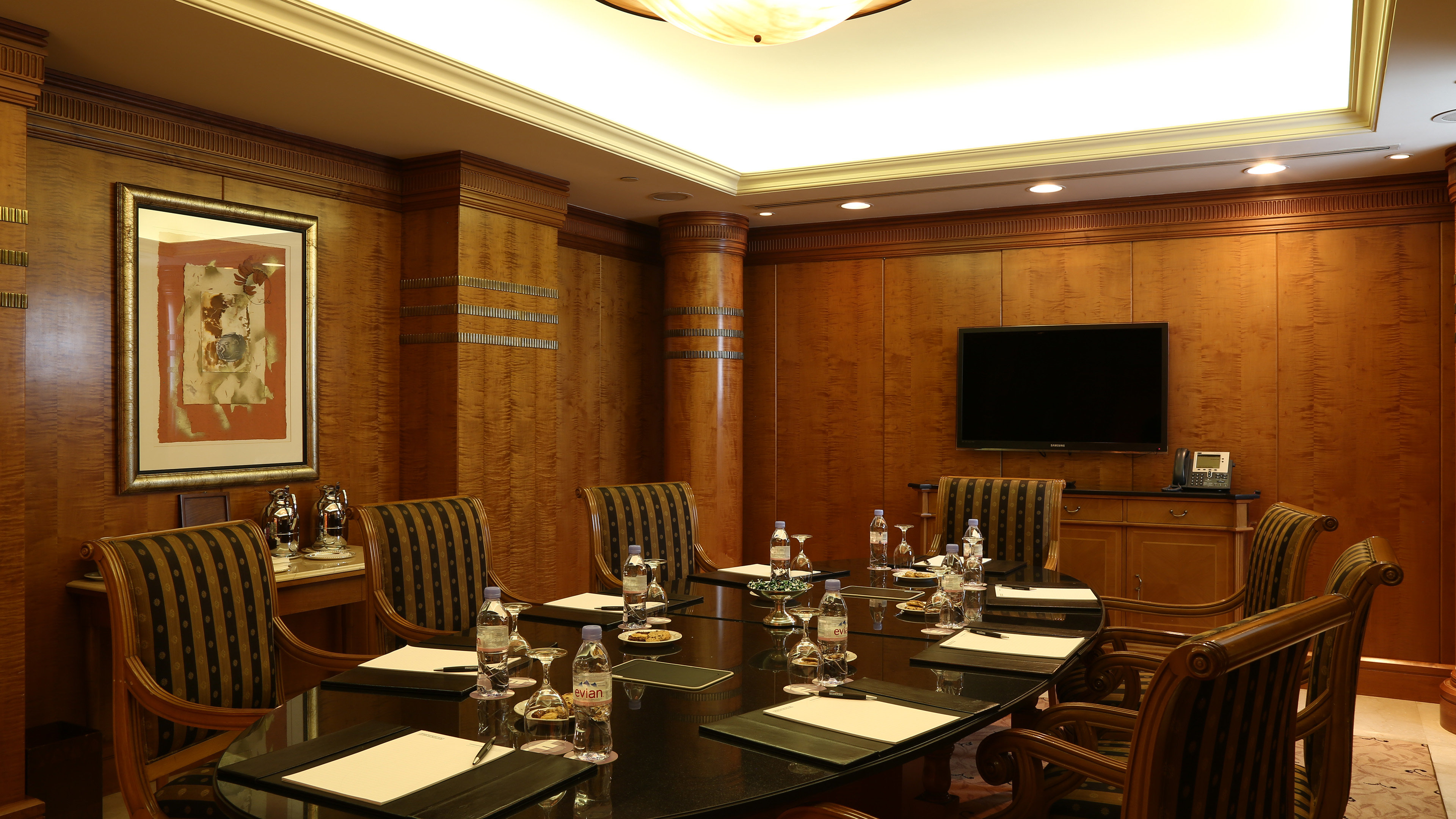 Intercontinental Phoenicia Beirut 43/49