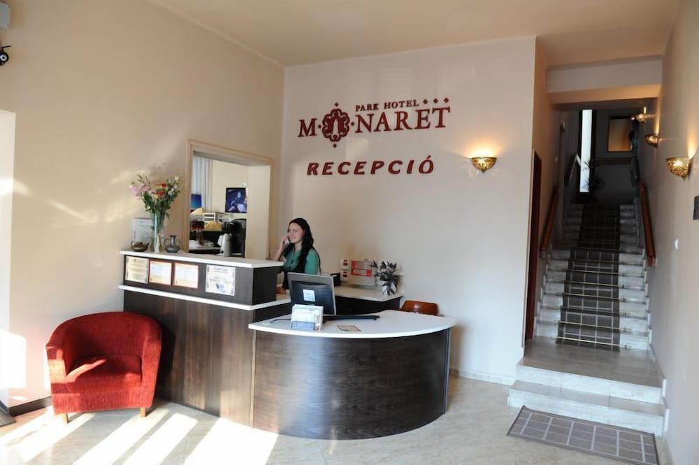 Minaret Hotel 5/50