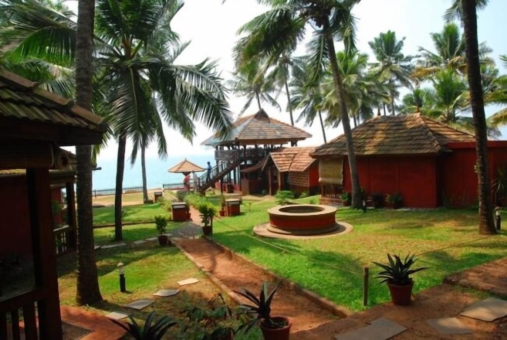 Blue Water Beach Resort 8/23