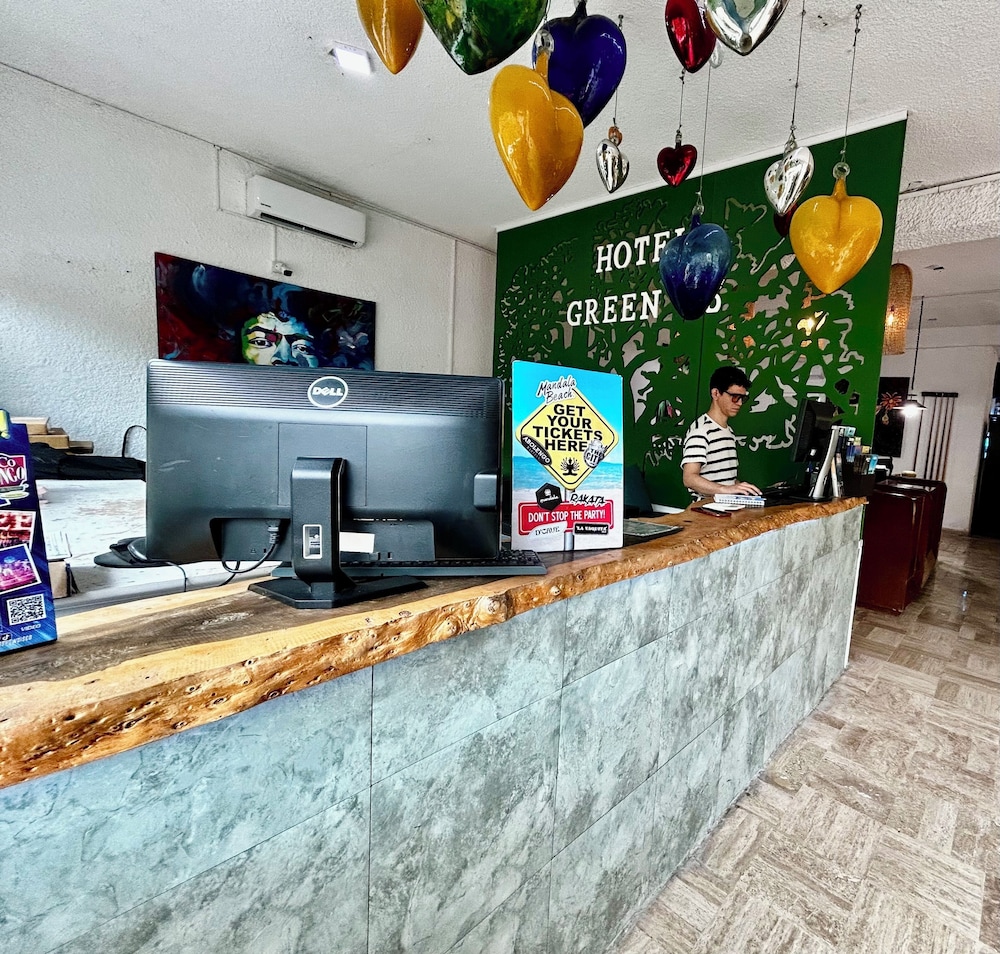 Hotel Green 16 Extended Stay 3/49