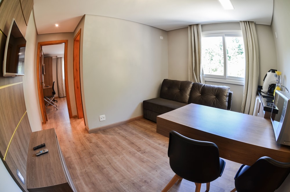 Viena Flats 37/55