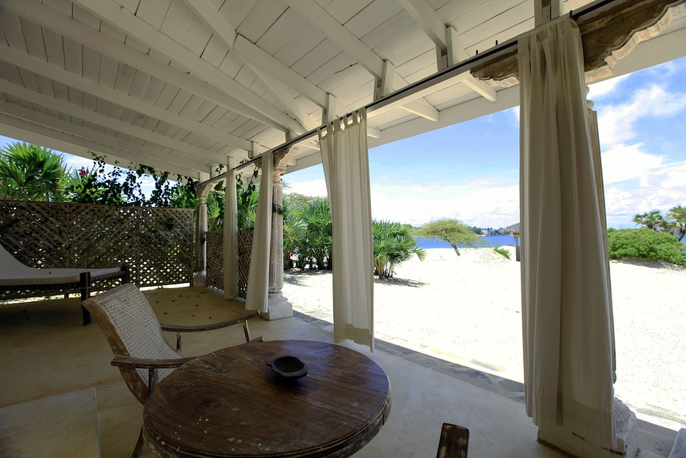 THE MAJLIS RESORT 45/78