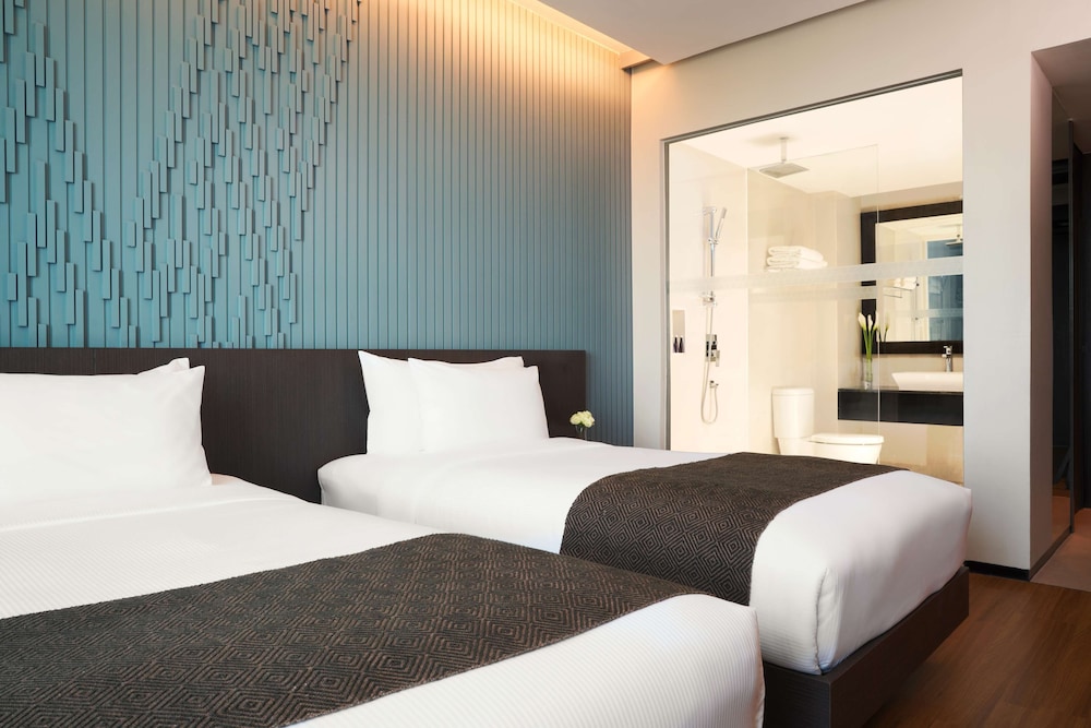 AVANI Khon Kaen Hotel and Convention Centre 13/69