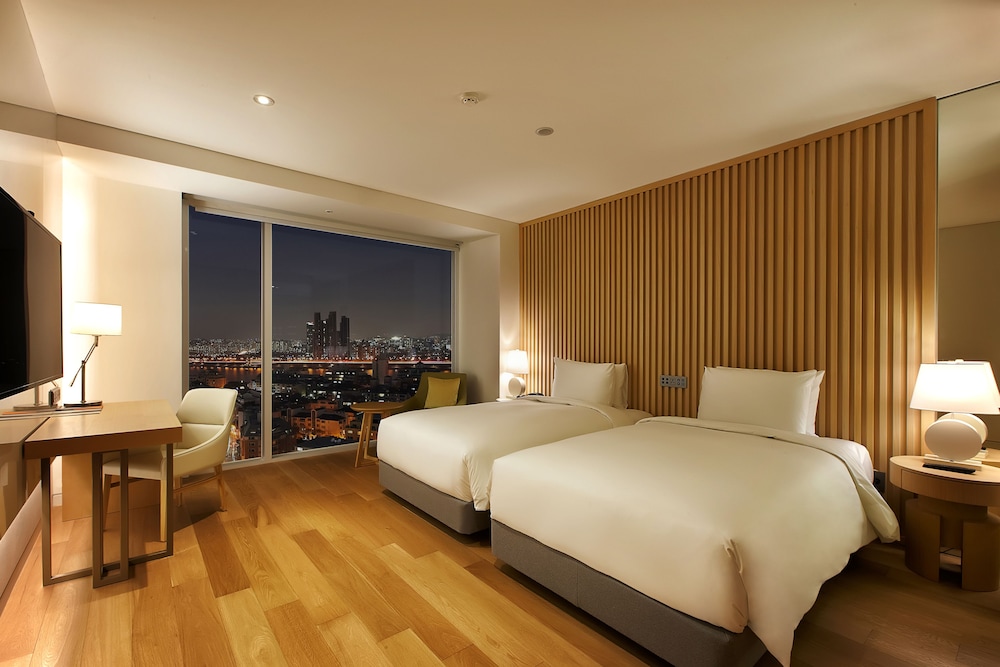 Hotel ENTRA Gangnam 18/60