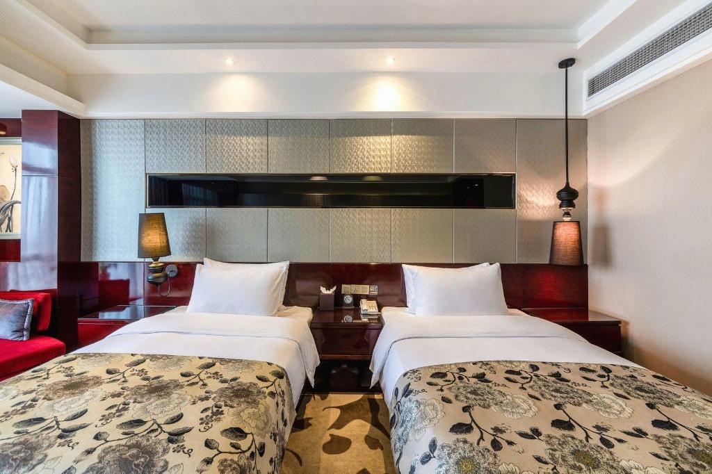 Rezen Kingtown Hotel (Chongqing Liangjiang New District) 21/58