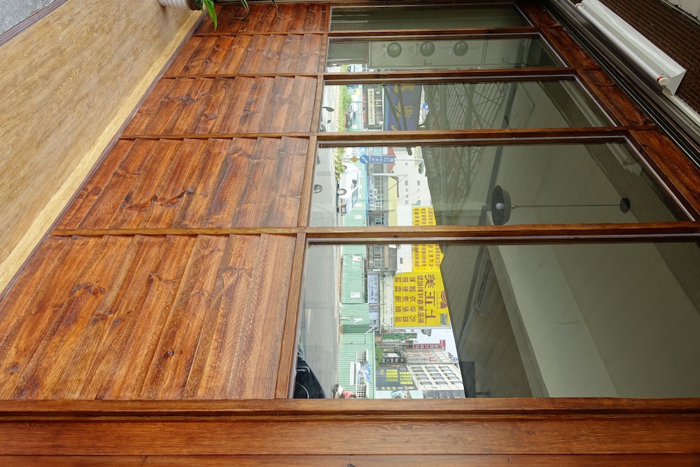 Chiayi Petite Hostel 20/35