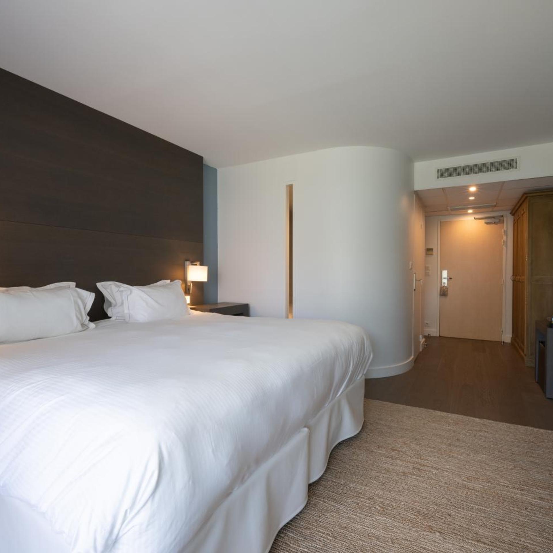 Premium, Double Bed, Water Courtyard Side View, Hotel Atalante - Relais Thalasso & Spa 2/10