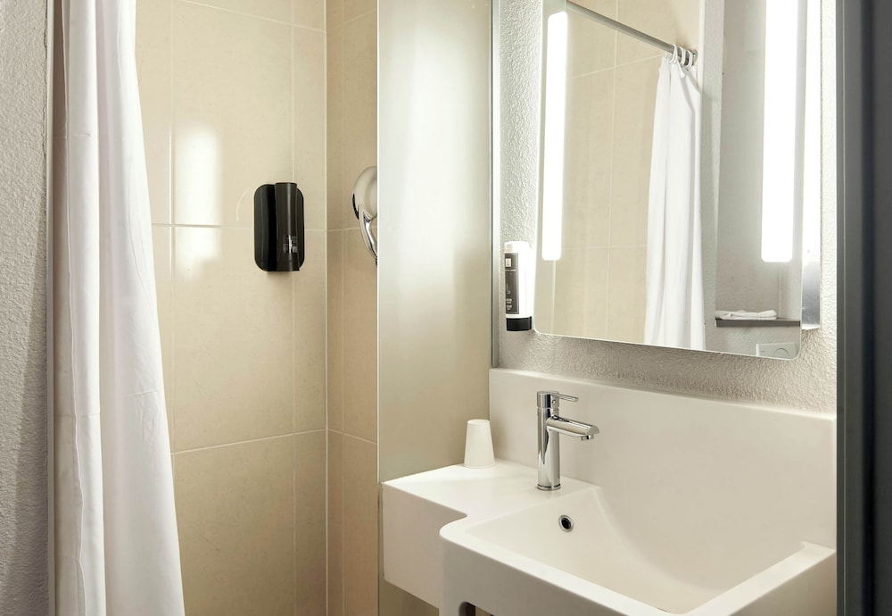 B&B Hotel Paris Le Bourget 59/59
