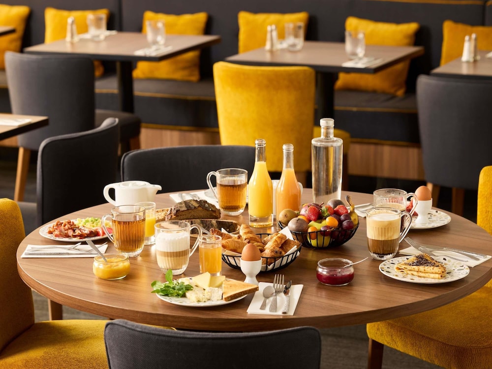 Mercure Caen Centre Port de Plaisance 56/75