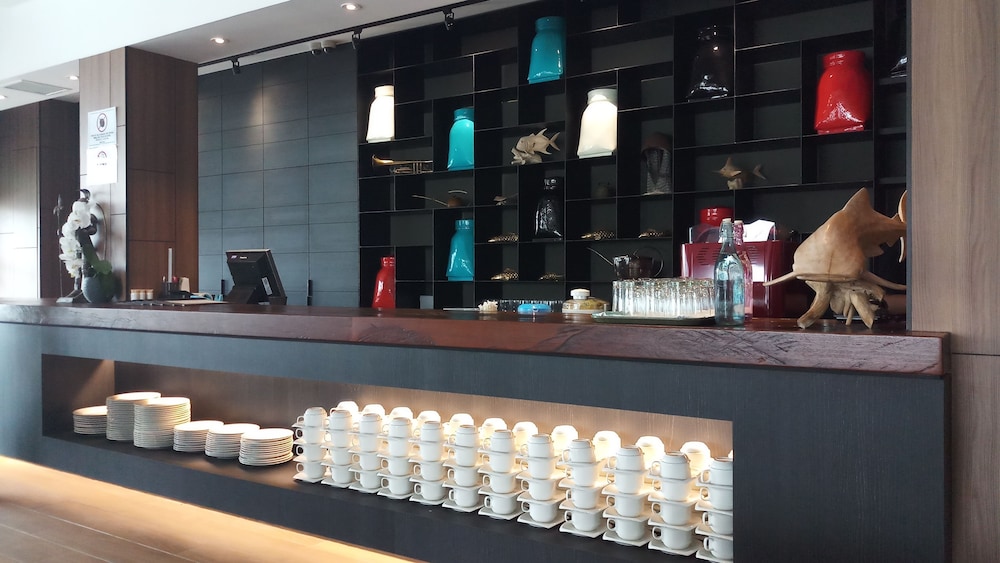 Roxy Hotel Padungan 8/31