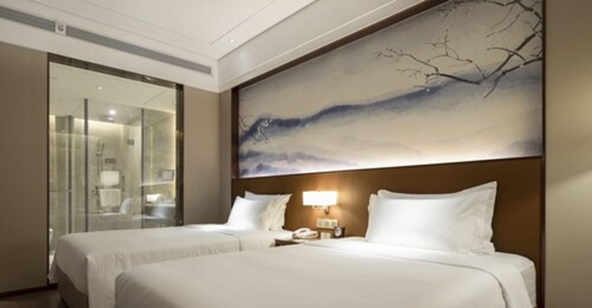 Metropolo wuhan Optics Valley Convention&Exhibition Center Hotel 19/57