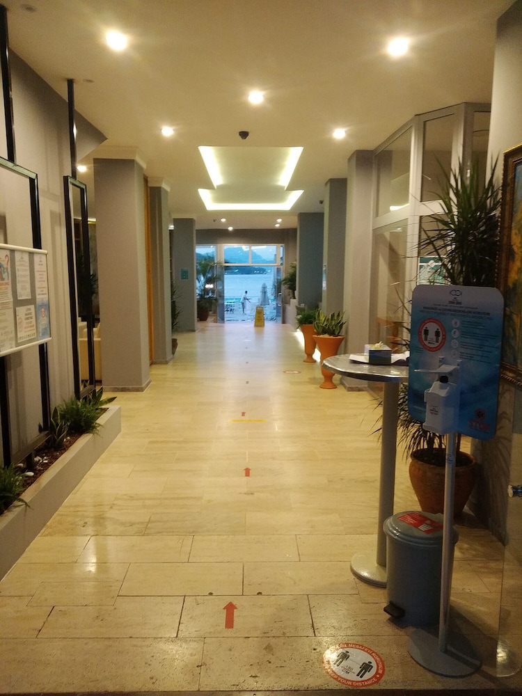 Marbas Select Beach - Adults Only (+14) 36/50