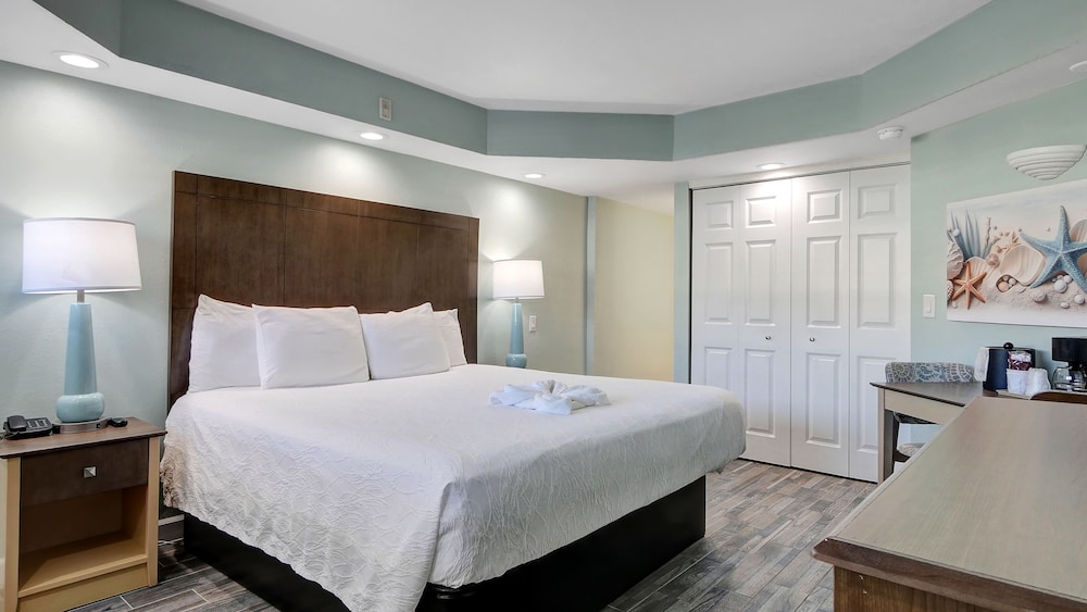The Boardwalk Inn Suites 12/50