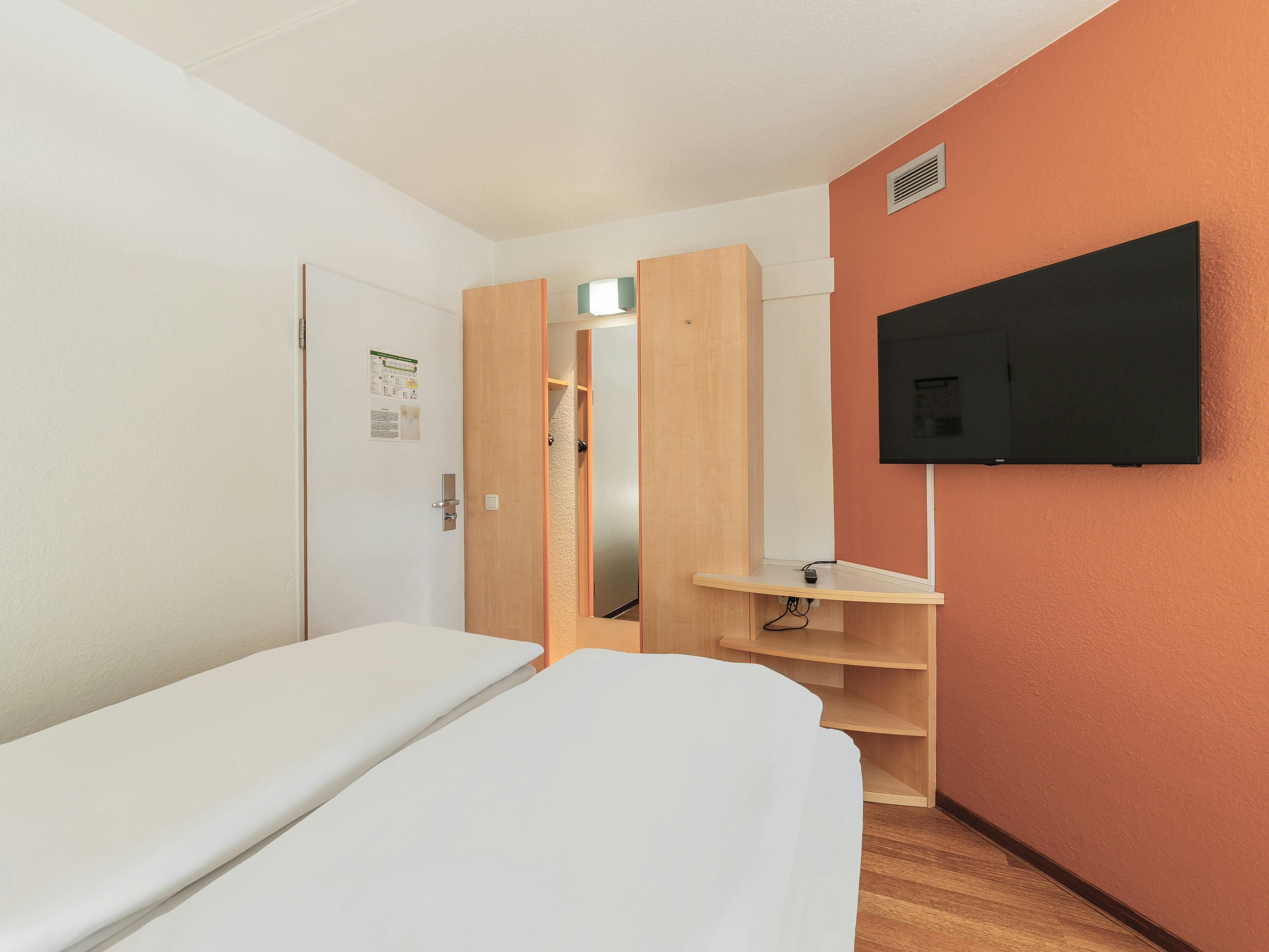 B&B HOTEL Essen-Hbf 15/31