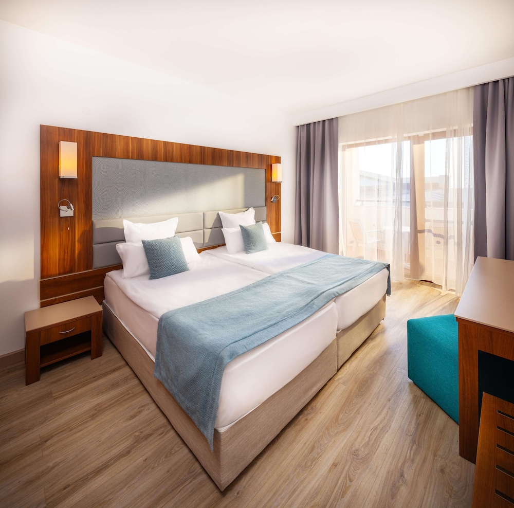 Xs, Double Bed, Sea View