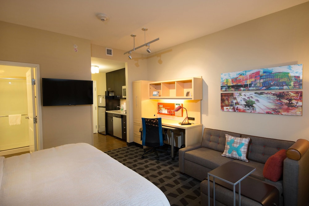 TownePlace Suites Lincoln North 30/36