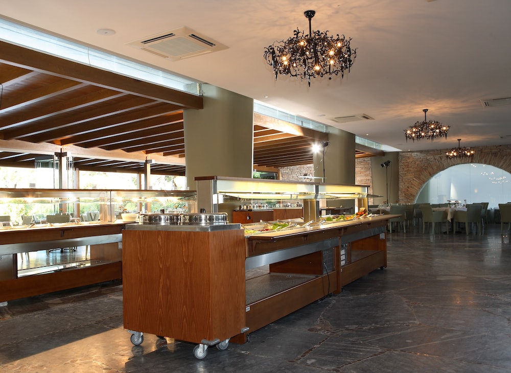 Sitia Beach City Resort and Spa 11/63