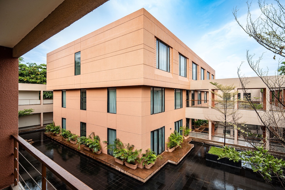 HYATT PLACE HAMPI 2/78