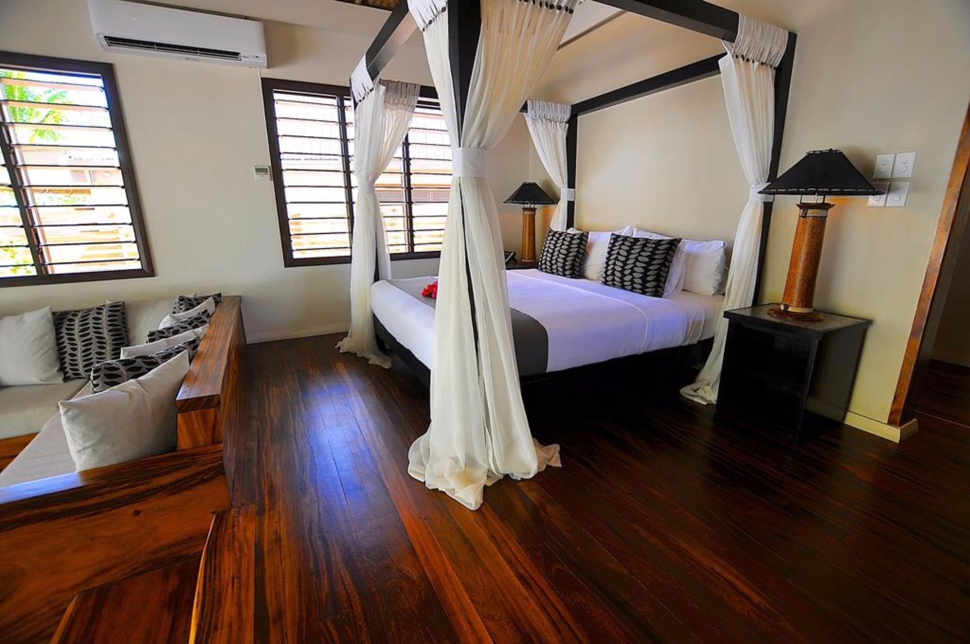 Paradise, Luxury, Suite, King Bed, Adult Only