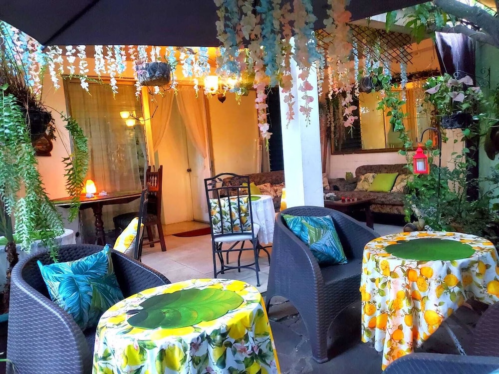 Alojamiento El Salvador Guest House 36/50