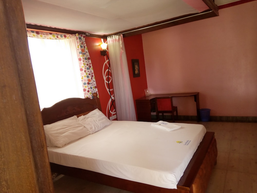 Lambada Holiday Resort 11/29
