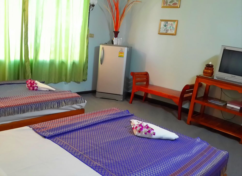 Suanphet Riverview Resort 43/71