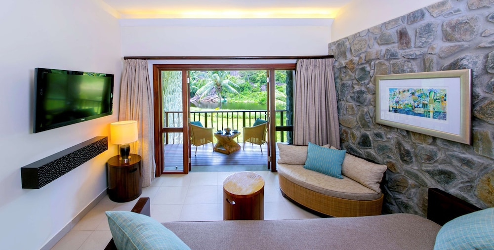 Kempinski Seychelles Resort 48/78