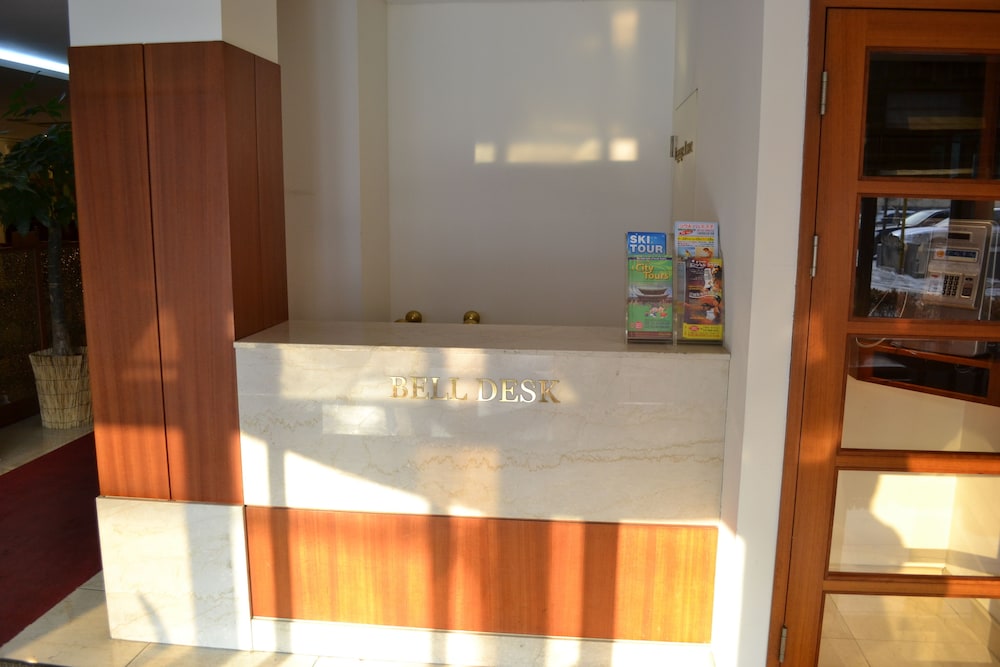 New Chonji Hotel 10/66