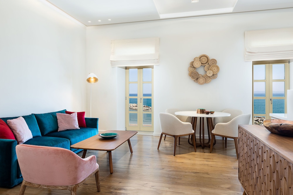 Avra Apartments Kolymbari Harbour 29/50