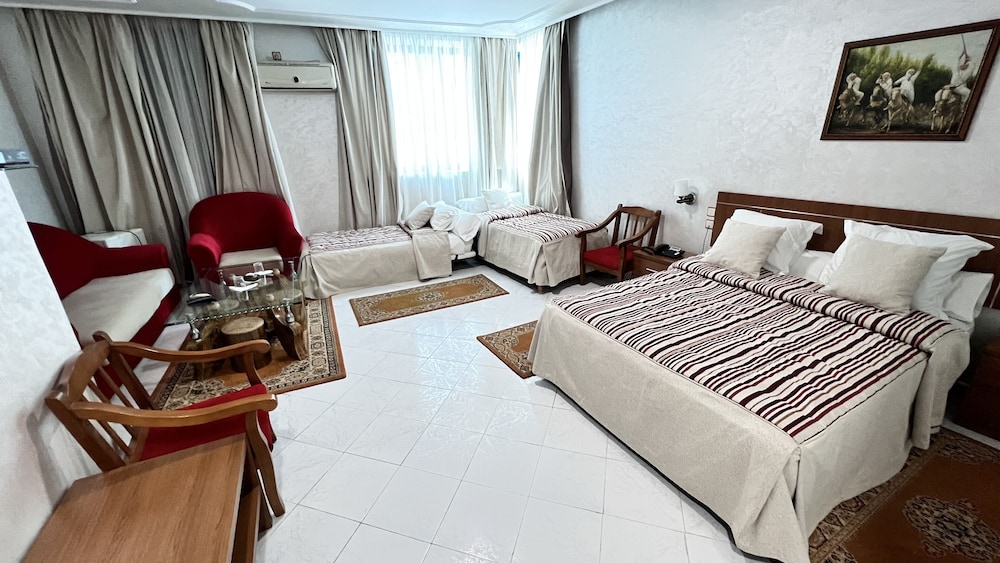 Hotel Annakhil 17/50
