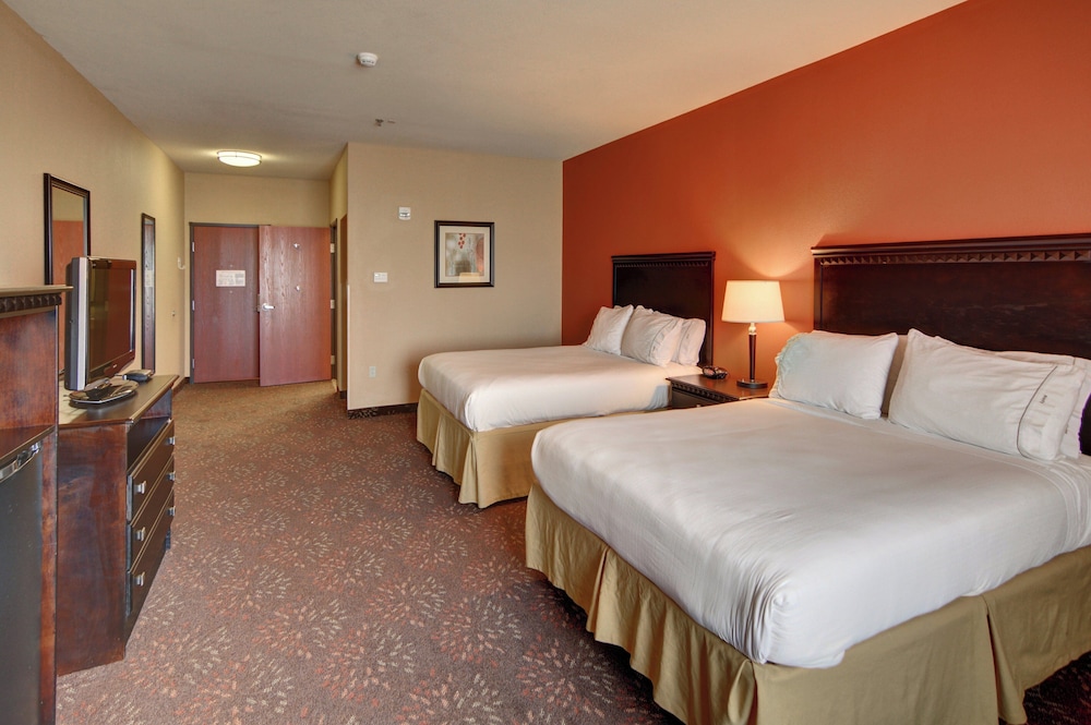 Holiday Inn Express Hotel And Suites Altus 21/69
