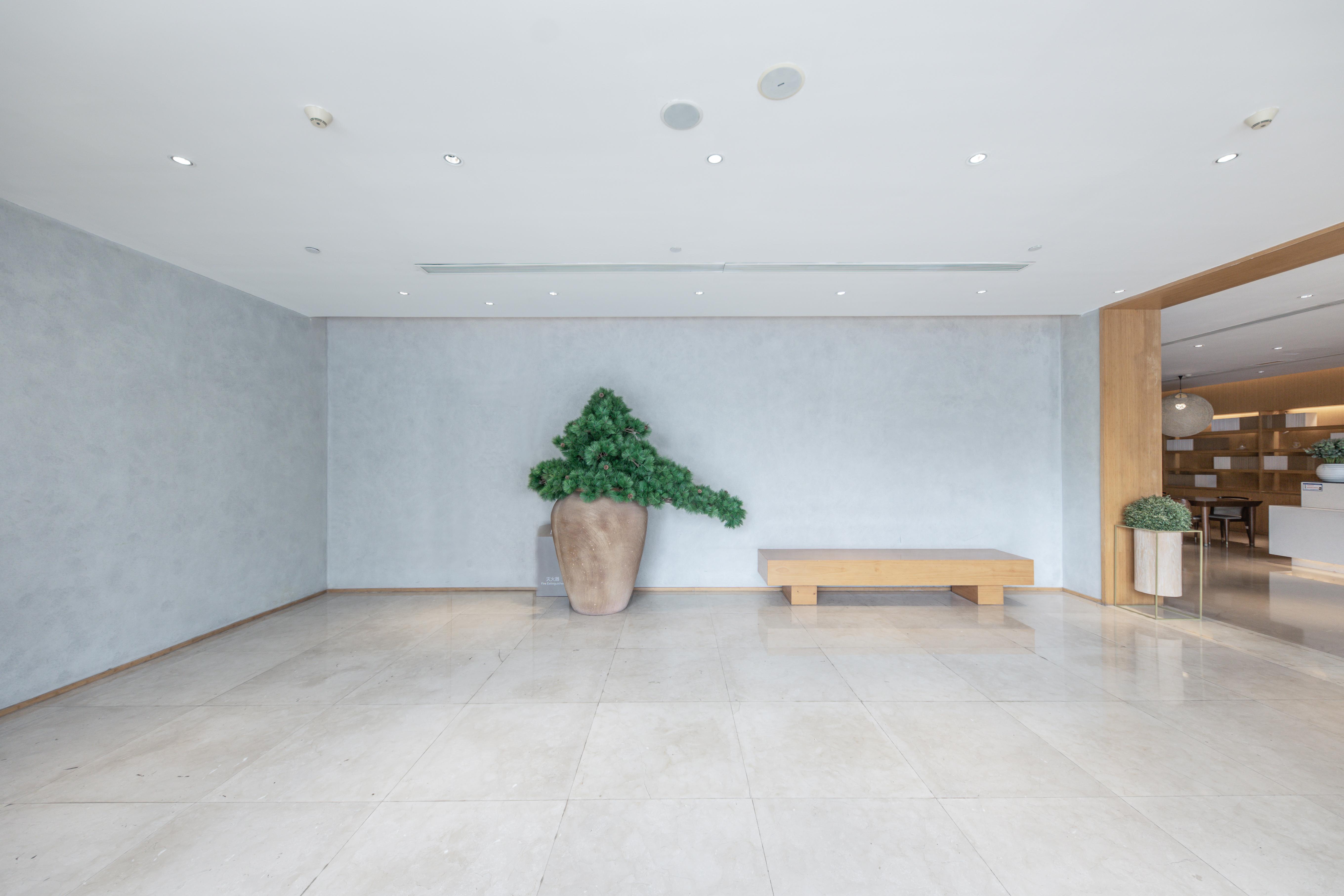 JI Hotel Hangzhou Wulin Square Wenhui Building 7/50