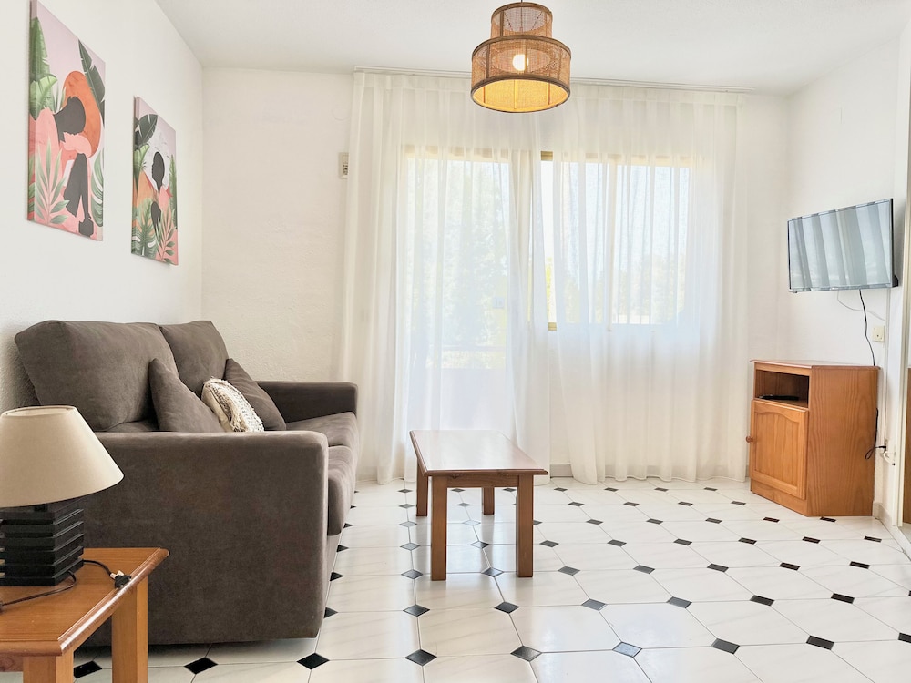 Albir Hills Apartments 43/63