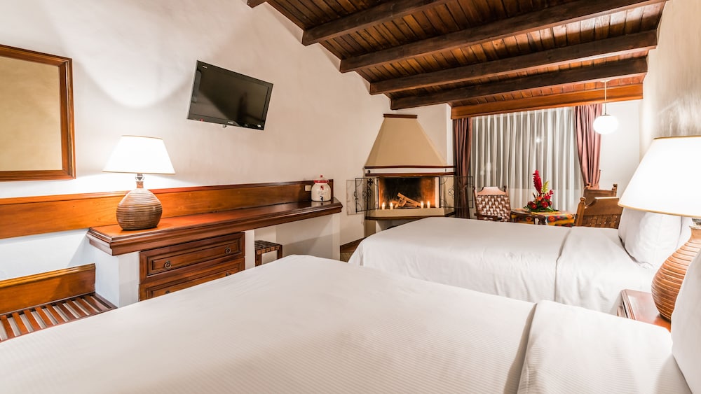 Hotel Soleil la Antigua 10/67