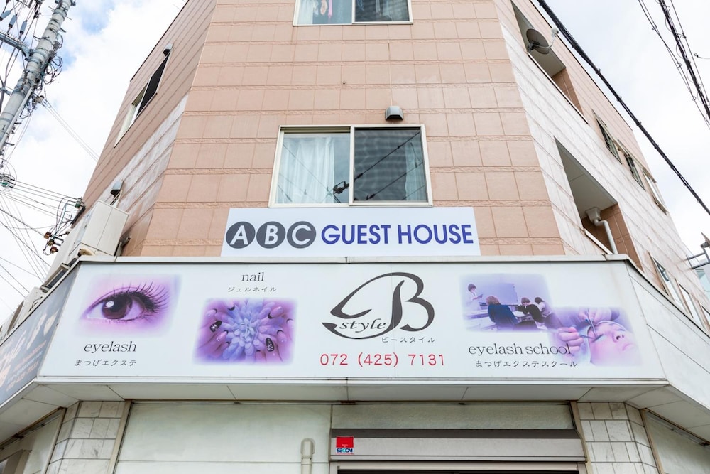 ABC Guest House 3/50