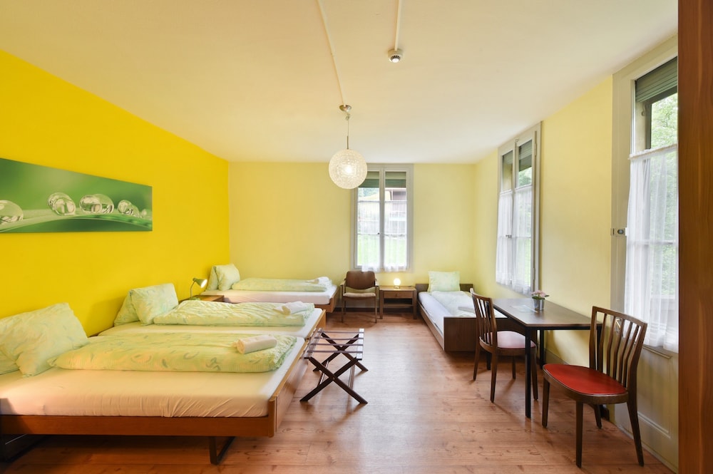 Budget Waldhotel Unspunnen 31/50