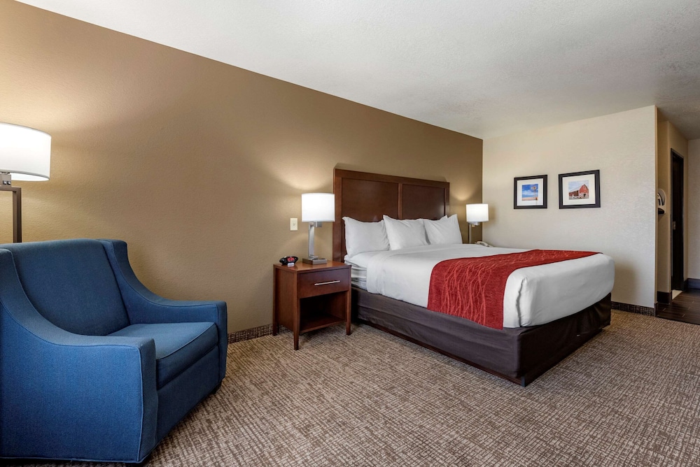 Comfort Inn & Suites Goodland, KS 17/47