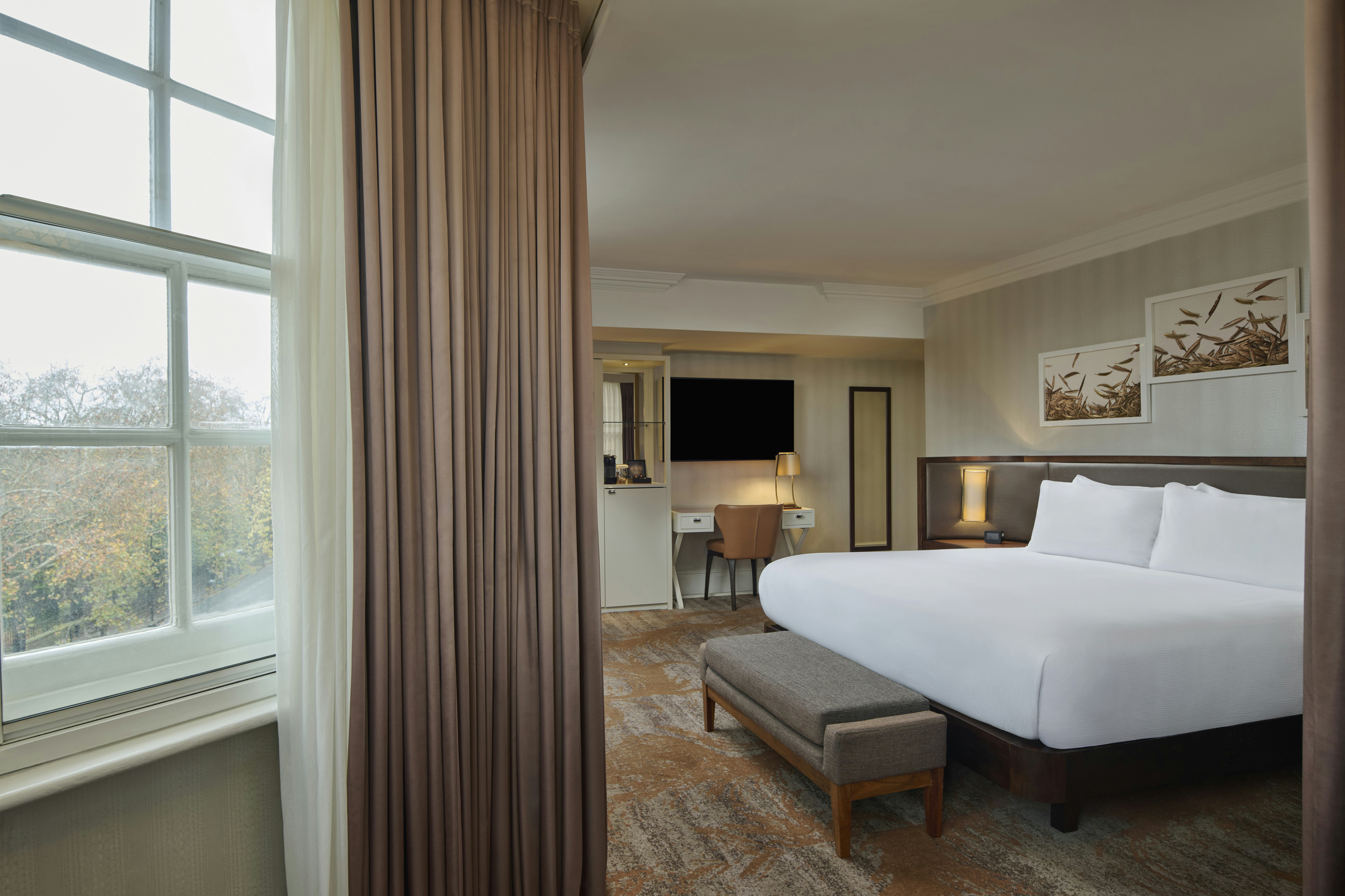 HILTON LONDON HYDE PARK 13/46